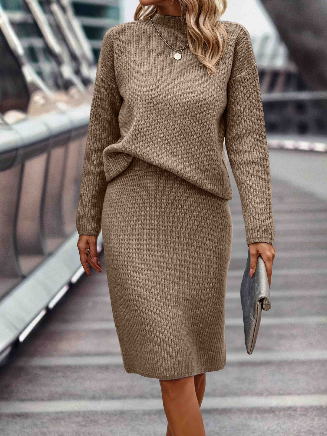 Women's knitted twinset with oversized sweater and knee-length pencil skirt Mune Fashion