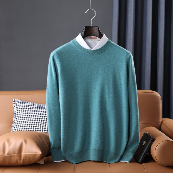 Men's Slim Fit Round Neck Sweater made of fine Cashmere Blend with subtle Rib Edge
