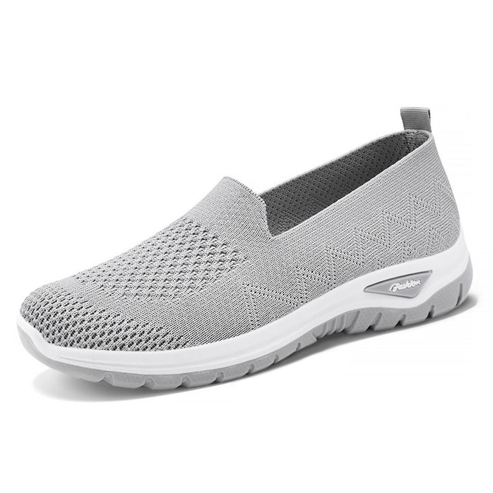 Women nan seamless knit slip-on with padded memory footbed and flexible profile outsole Mune Fashion