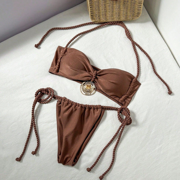 Women's bandeau bikini with sophisticated knot accents Mune Fashion