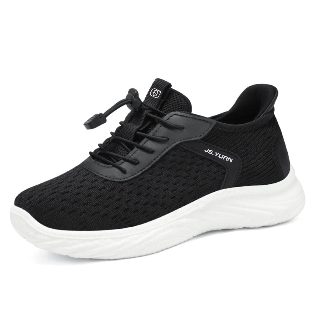 Women's lightweight knit sneakers with elastic sock entry, quick-lace closure and cushioned EVA midsole Mune Fashion