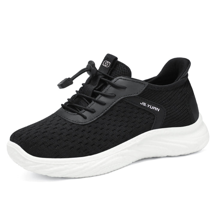 Women's lightweight knit sneakers with elastic sock entry, quick-lace closure and cushioned EVA midsole Mune Fashion