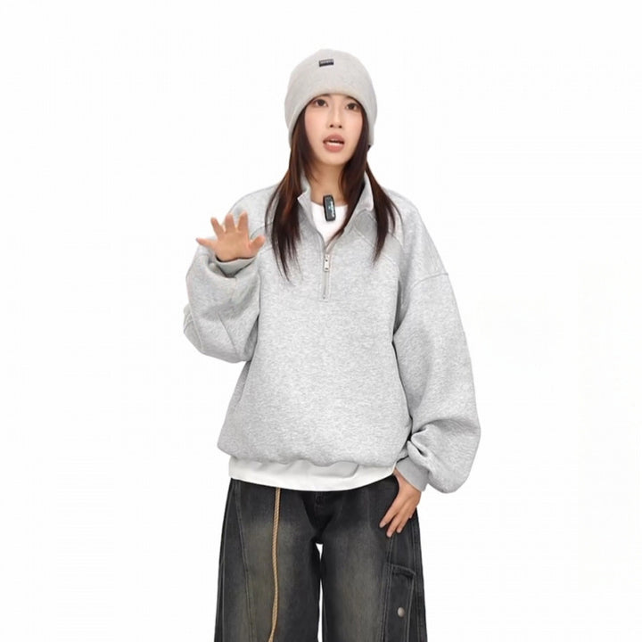 Unisex Half-zip Sweatshirt with raglan sleeves, side pockets and ribbed hem Mune Fashion