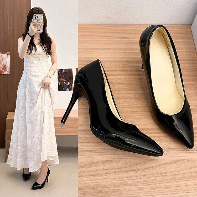 Ladies Elegant Patent Pumps with Pointed Toe, Padded Comfort Sole and Slim Stiletto Heel
