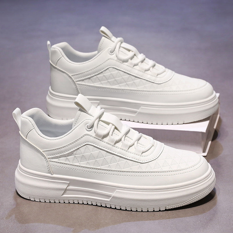Ladies sporty sneakers with textured upper material and cushioned sole Mune Fashion