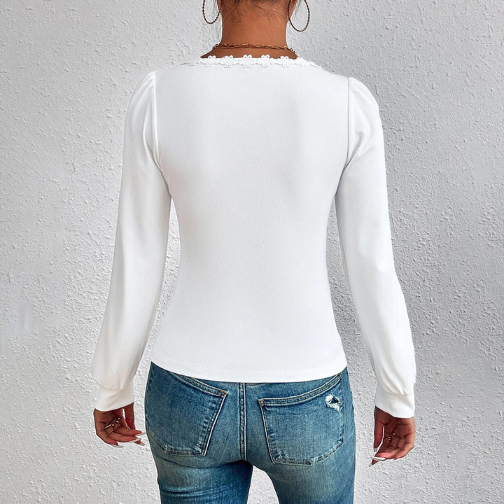 Women's fine-knit body shirt with a heart-shaped Carmen neckline, lace trim, and light puff sleeves Mune Fashion