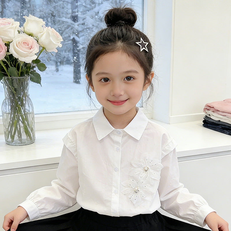 Girl's elegant blouse with floral appliqués Mune Fashion