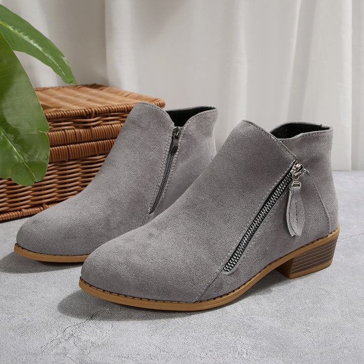 Women's Modern Ankle Boot with Visible Metal Zipper and Low Wood-Look Block Heel Mune Fashion