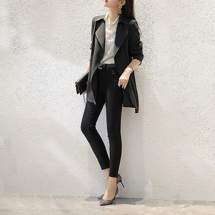 Women's Elegant Trench Coat with Waist Belt and Practical Pockets Mune Fashion