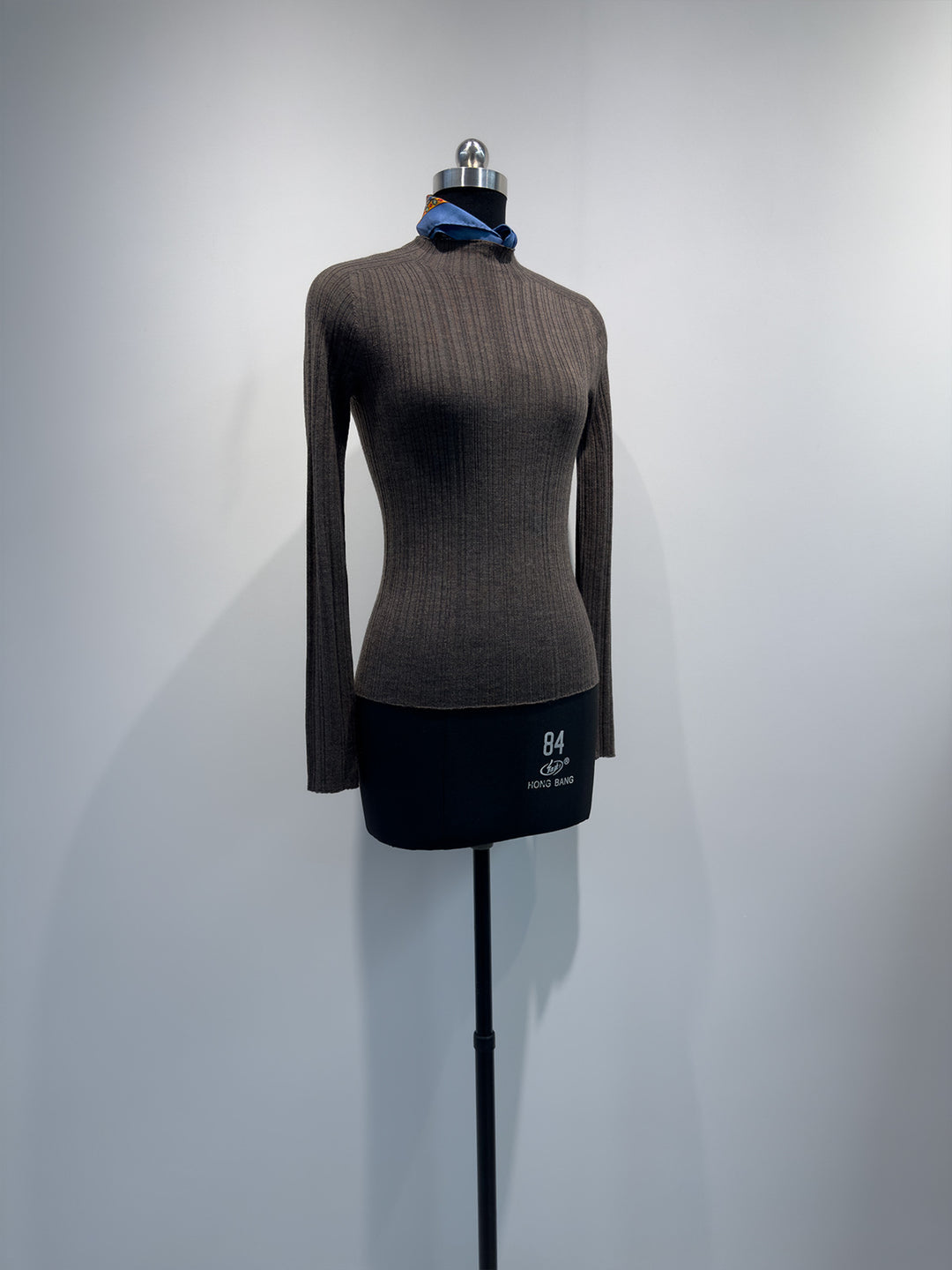 Ladies stylish ribbed stand-up collar pullover Mune Fashion
