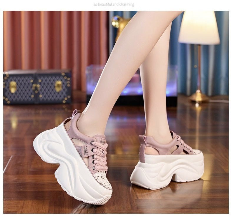 Ladies' platform sneakers with airy surface texture and comfortable cushioning Mune Fashion