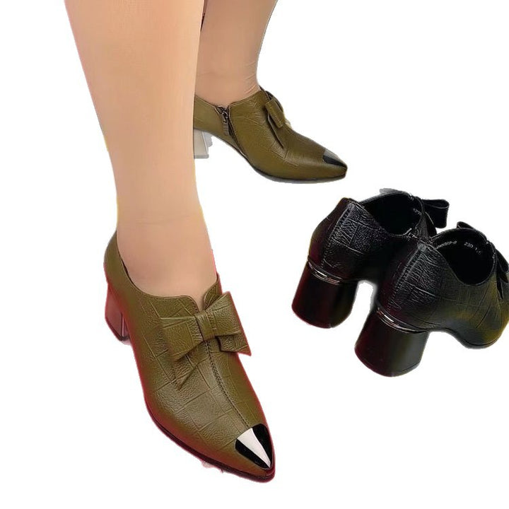 Women's elegant pumps with pointed metal cap, decorative bow, side zipper, and mid-high block heel Mune Fashion