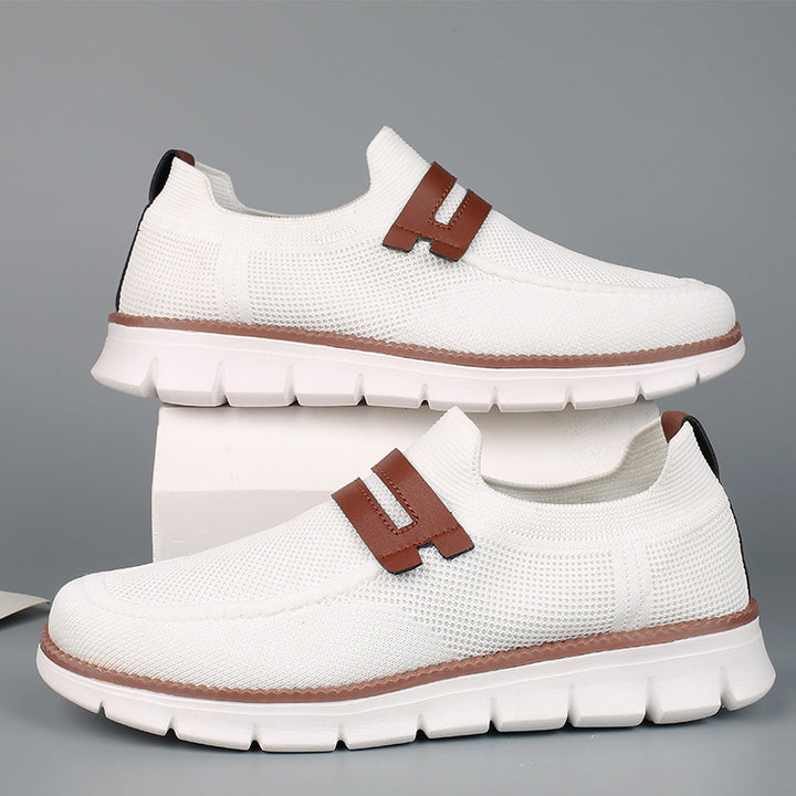 Women's Elastic Knitted Moccasin Sneakers with Cushioned EVA Sole and Decorative Strap Mune Fashion