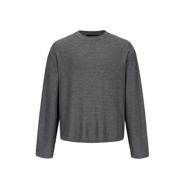 Unisex fine knit crew neck pullover with fine vertical texture and straight hem Mune Fashion