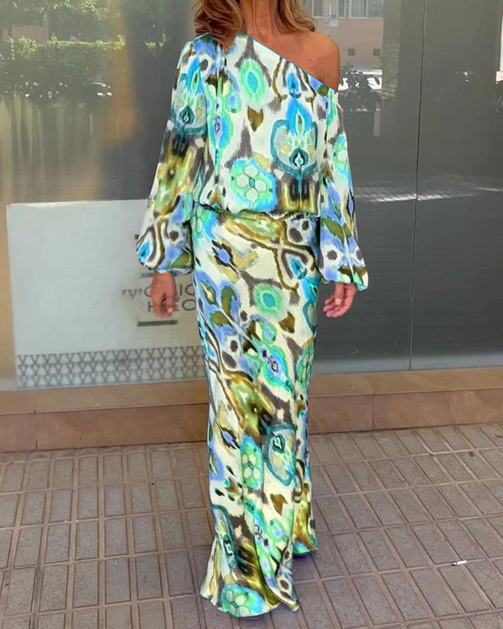 Women's maxi dress with asymmetric one-shoulder, flowing satin and bell sleeves Drune