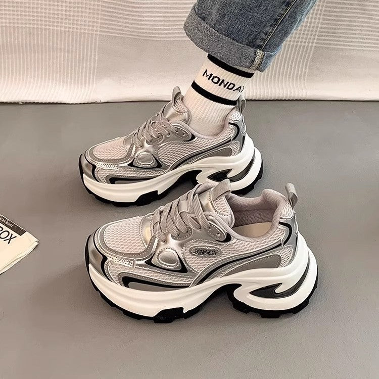 Women High-Performance Sneakers with Thick Sole and Reflective Details Mune Fashion