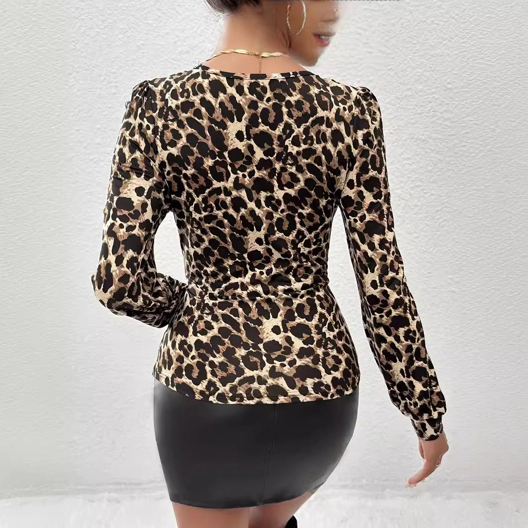 Women's tailored long sleeve bodysuit with lace V-neck and leopard print Mune Fashion
