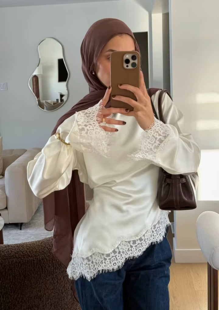 Women's satin blouse with lace trim, scalloped hem, and wide sleeves Mune Fashion