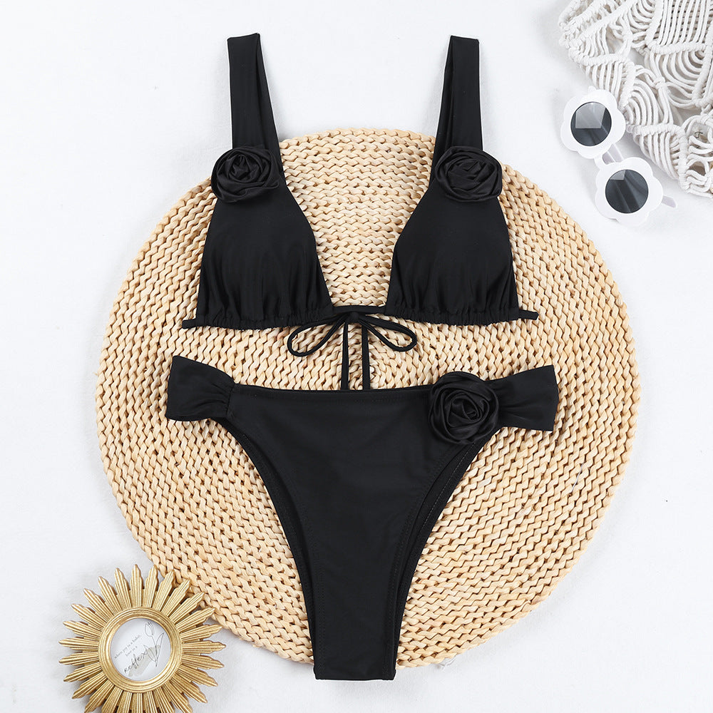 Women's triangle bikini with romantic floral appliqués Mune Fashion