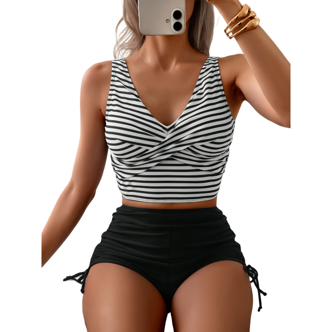 Women’s crop top and high-waisted shorts with wrap design Mune Fashion
