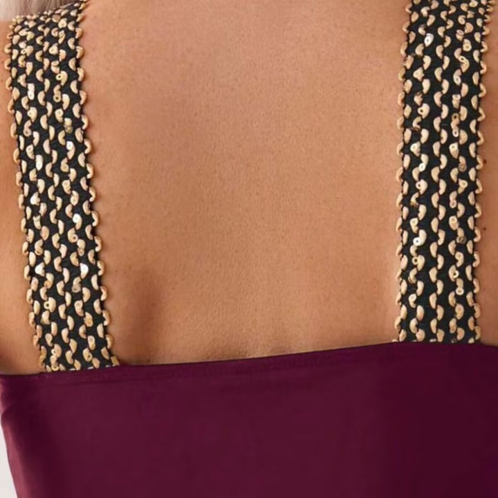 Women’s sporty swimsuit with fashionable chain straps Mune Fashion