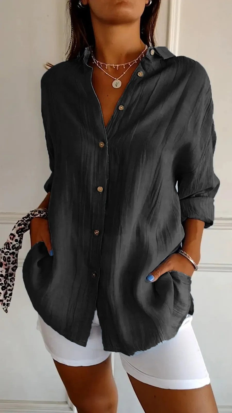 Women's Loose Crinkle Shirt with Pockets and Rolled-Up Sleeves Mune Fashion