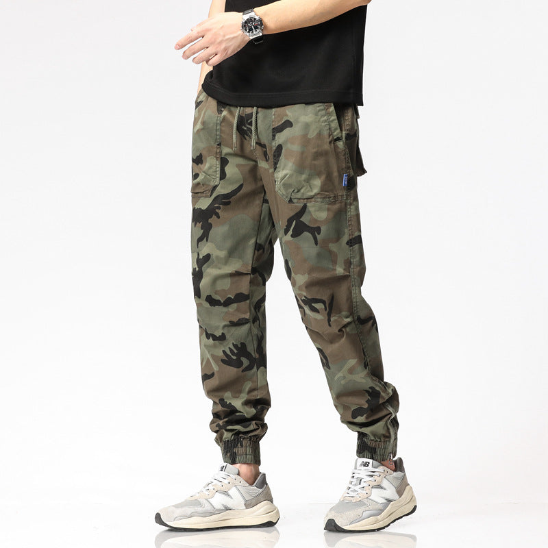 Herren Camouflage-Cargo-Joggerhose mit Tunnelzug, Mehrfachtaschen und gerippten Beinabschlüssen Mune Fashion