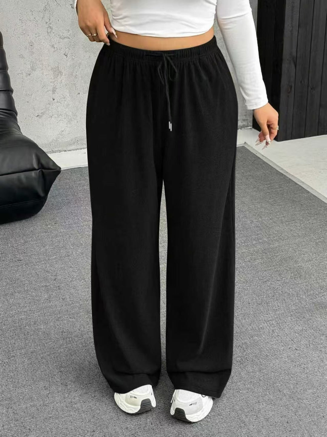 Women's wide relaxed pants with high waistband, elastic drawstring, and wide leg Mune Fashion