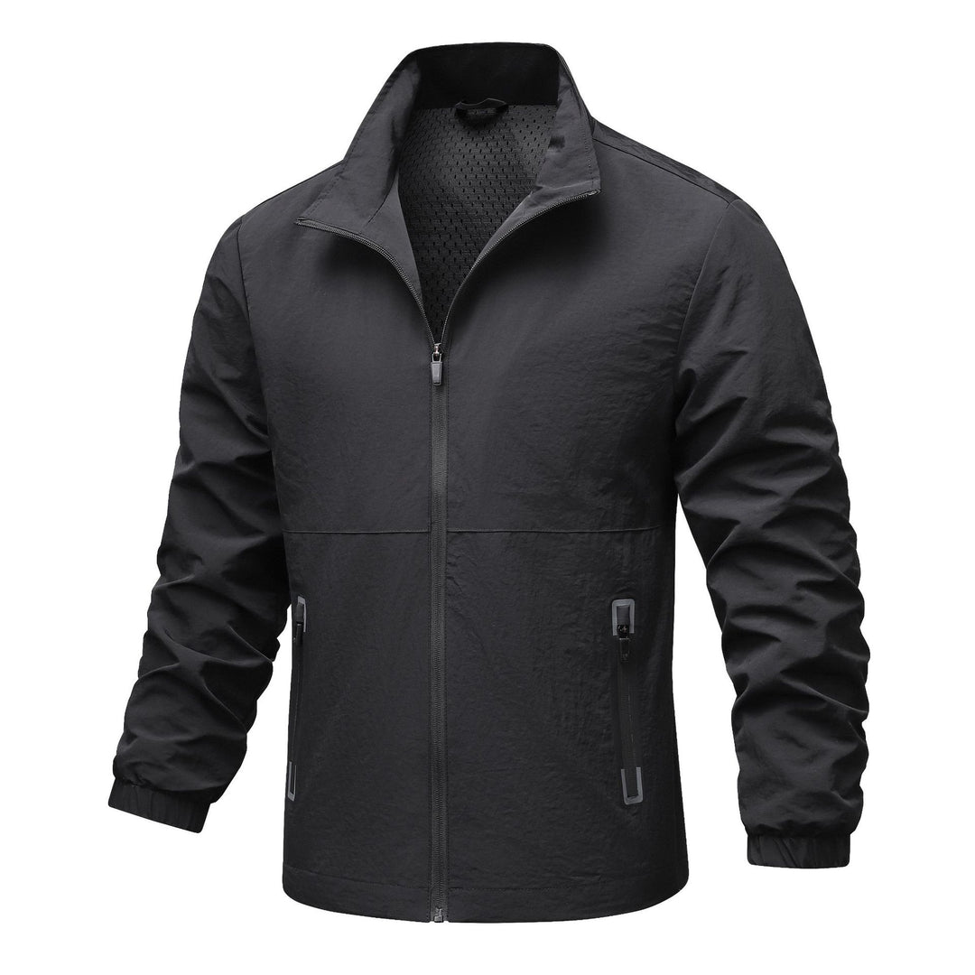 Men's lightweight technical windbreaker with mesh lining, high stand-up collar and zippered pockets Mune Fashion