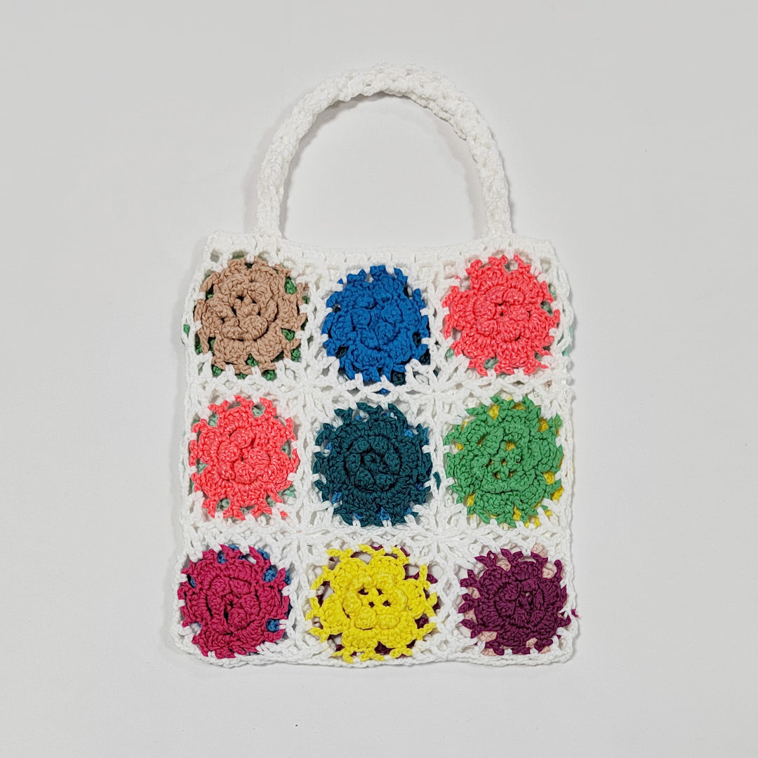 Women crocheted handbag with colorful flower pattern Mune Fashion