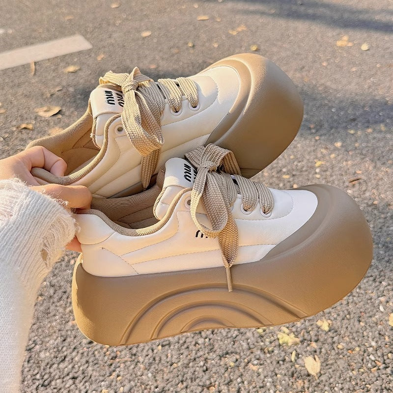 Women's Platform Sneakers with Innovative Design and High Wearing Comfort Mune Fashion
