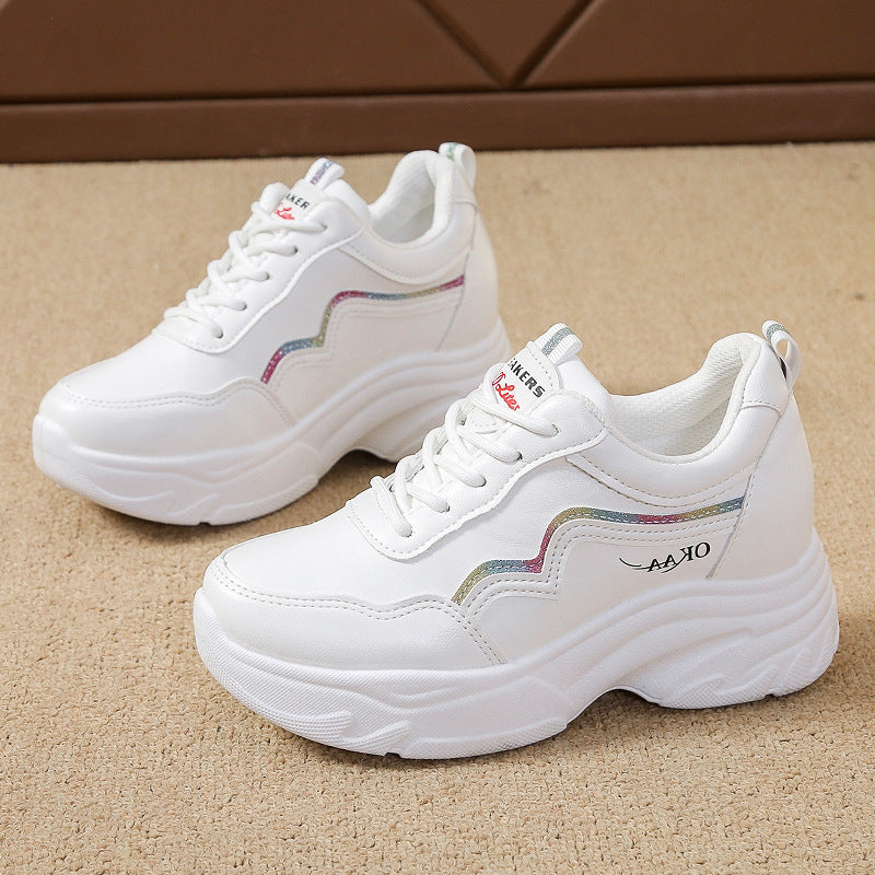 Ladies sporty sneakers with fashionable plateau and breathable upper material Mune Fashion