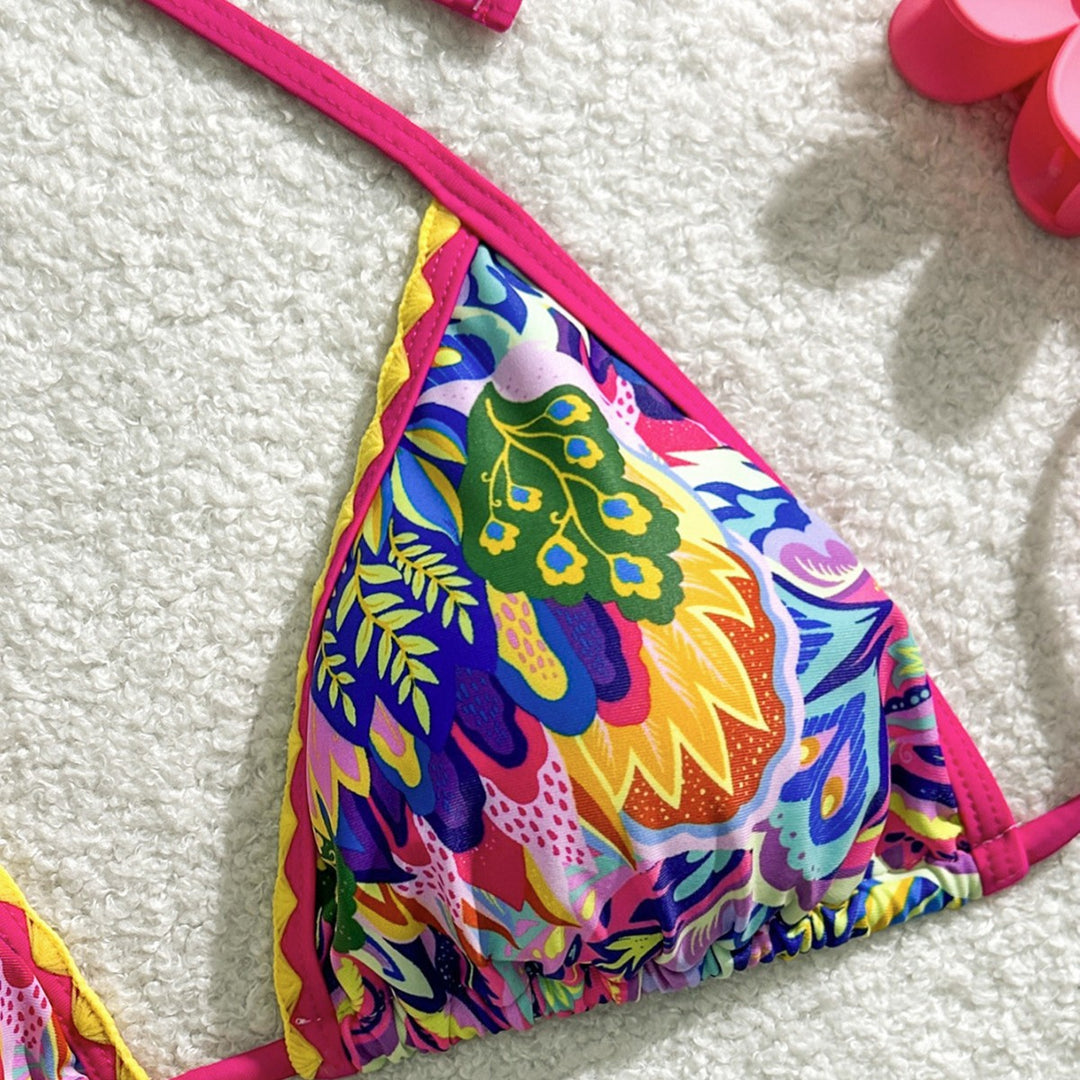 Women Triangle Bikini with Colorful Pattern and Playful Ties Mune Fashion