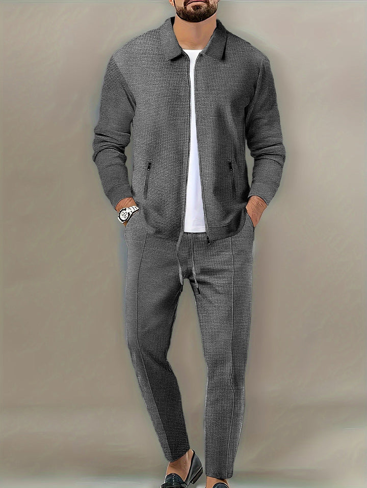 Men's leisure suit with modern structure design and practical pockets Mune Fashion