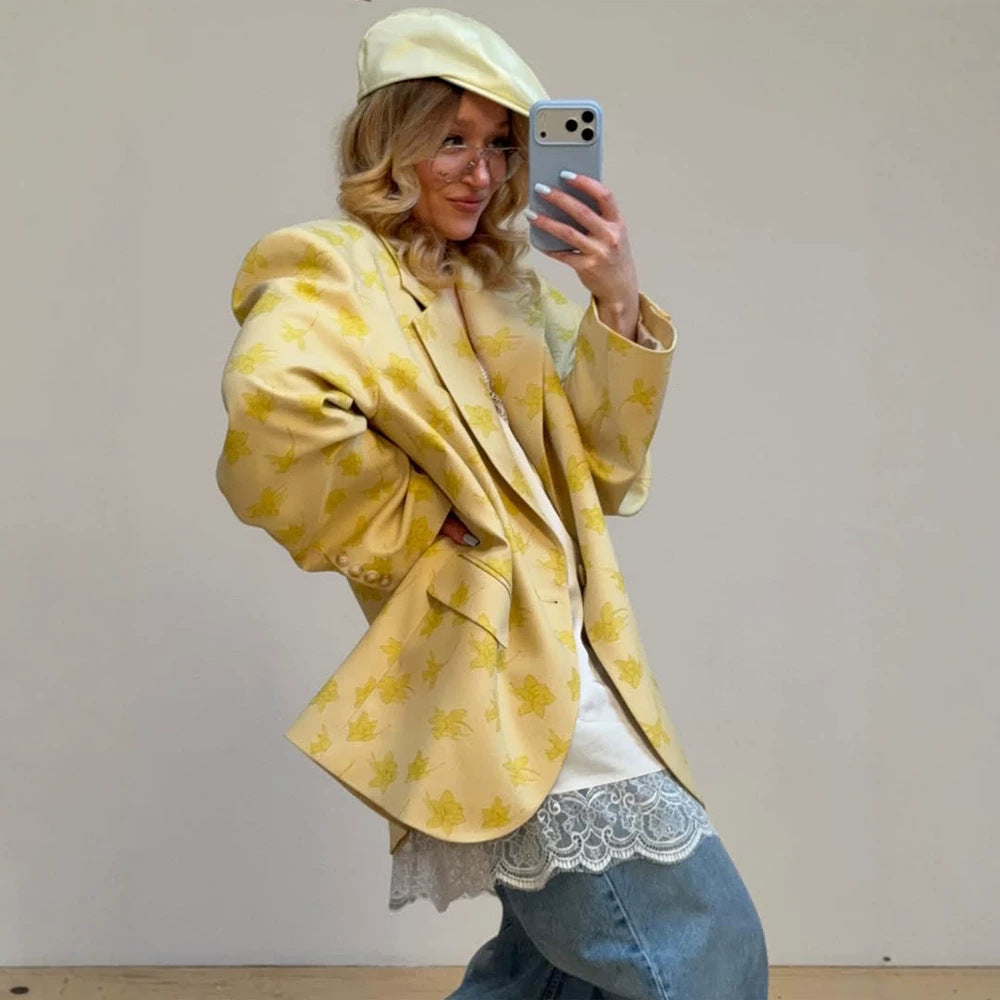 Ladies Oversized Blazer made of floral Jacquard with distinctive shoulder area Mune Fashion