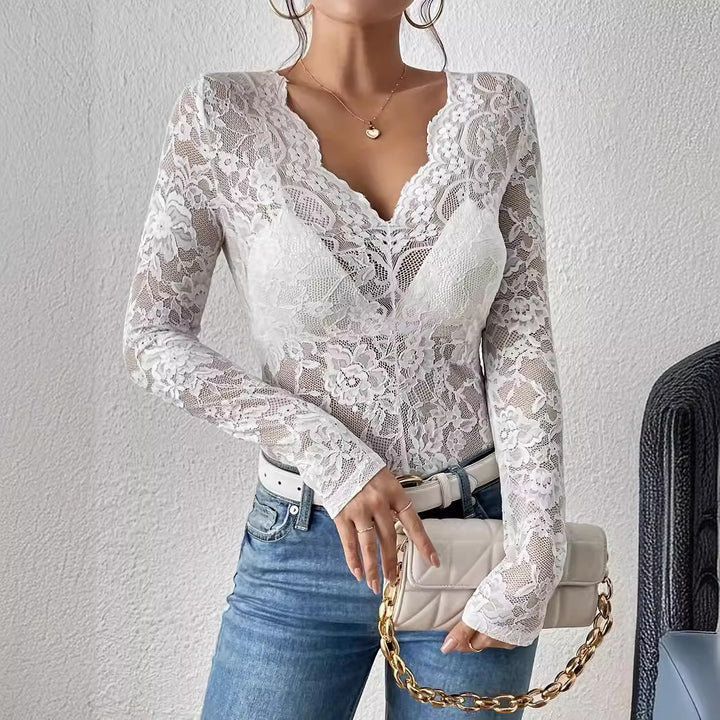 Ladies lace bodysuit with deep V-neck and molded cups Mune Fashion