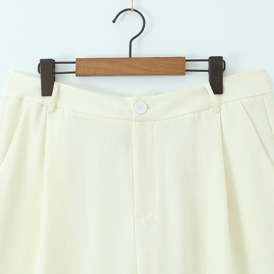 Women Light draping Highwaist Palazzo pants with wide leg and crease Mune Fashion