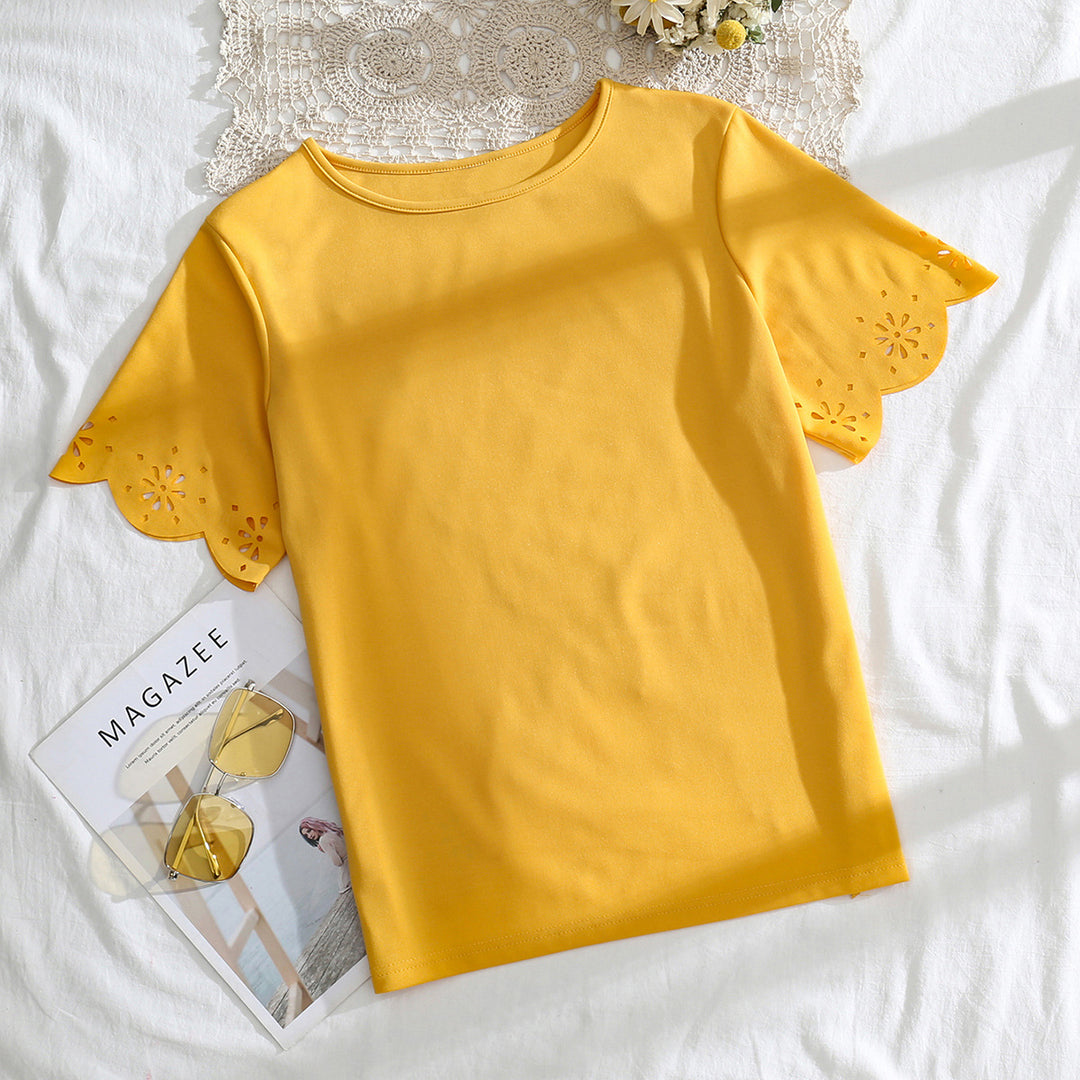 Ladies stylish top with hole pattern Mune Fashion