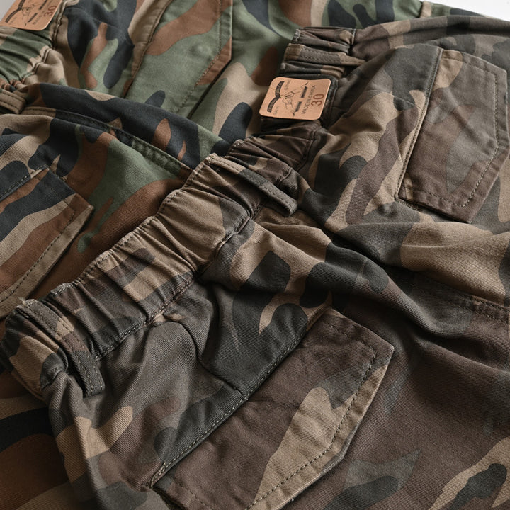 Men's cargo pants in military look with multiple pockets and straight cut Mune Fashion