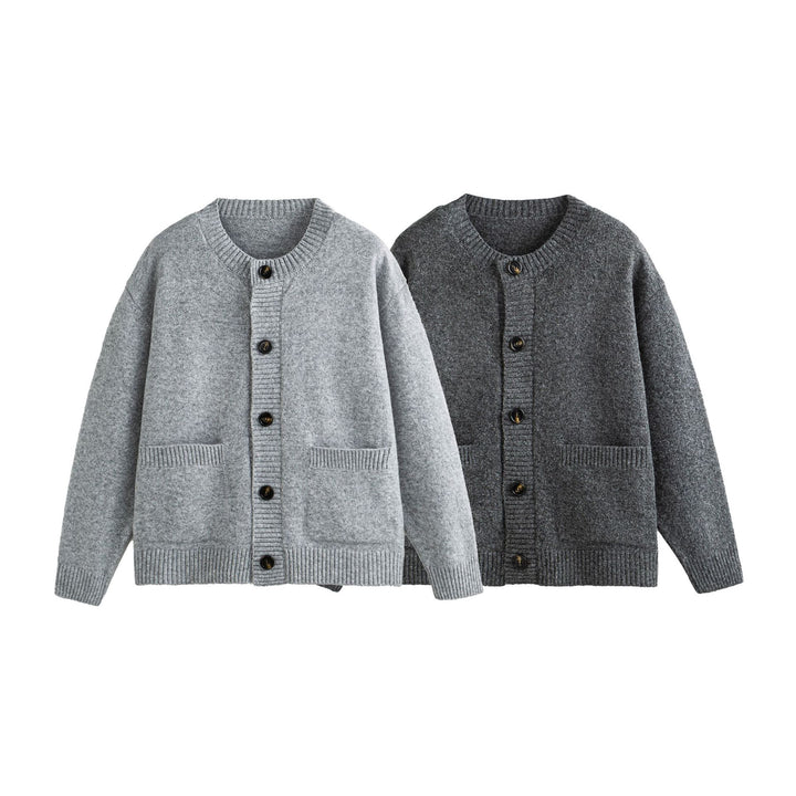 Unisex Chunky Knit Boxy Cardigan with Button Placket, Round Neck and Patch Pockets Mune Fashion