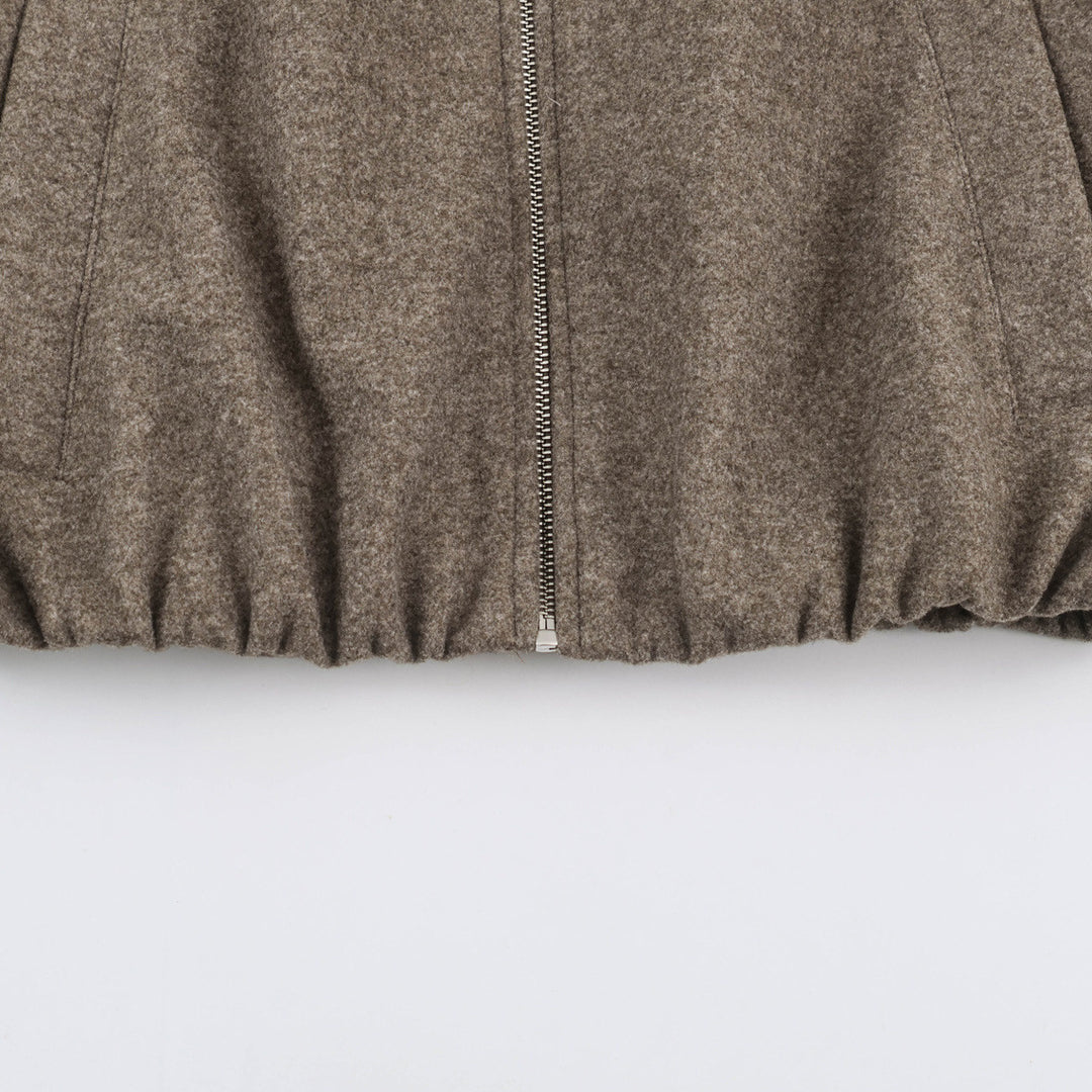 Women’s short jacket with balloon sleeves, wide shirt collar, and elastic hem Mune Fashion