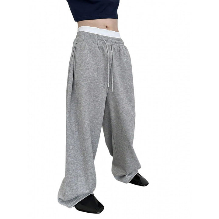 Women's wide oversize jogging pants with a deep crotch, elastic waistband, and drawstring Mune Fashion