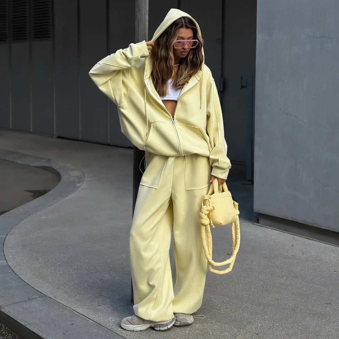 Women's oversized zip-up hoodie with kangaroo pocket Mune Fashion