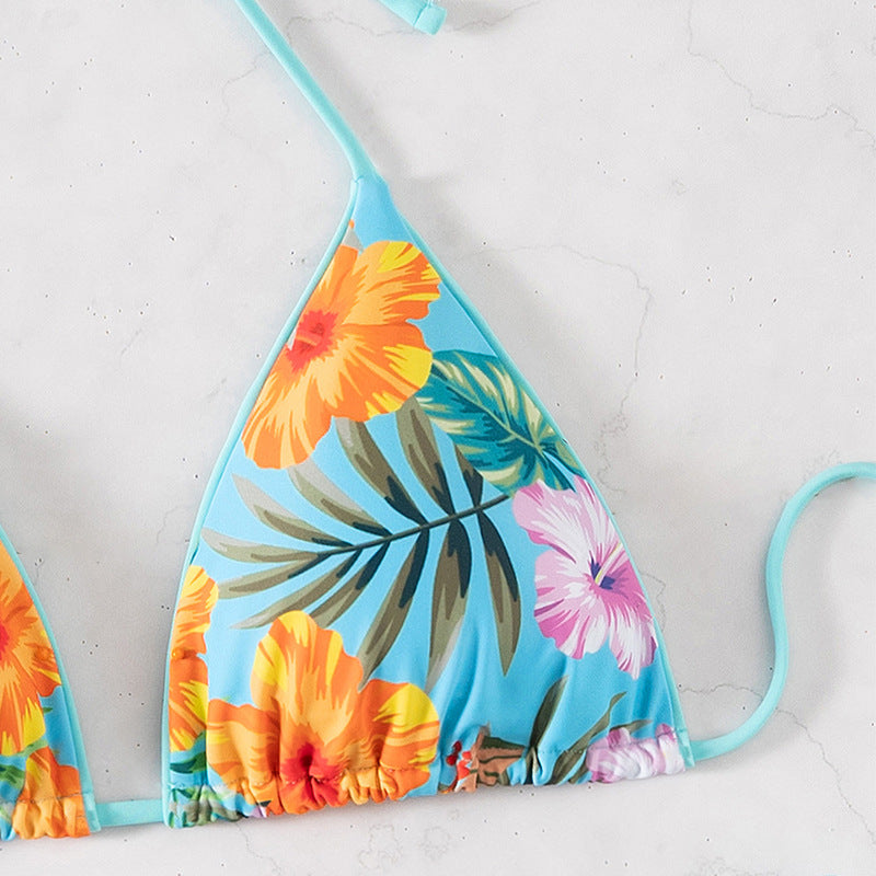 Ladies bikini set with floral pattern and adjustable straps Mune Fashion