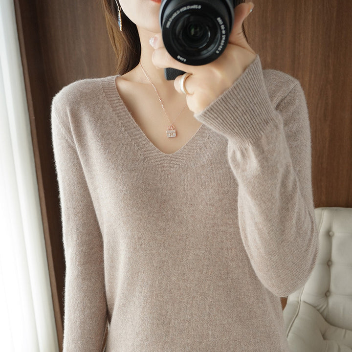 Women Soft V-Neck Cashmere Blend Sweater with Fine Ribbed Cuffs Mune Fashion