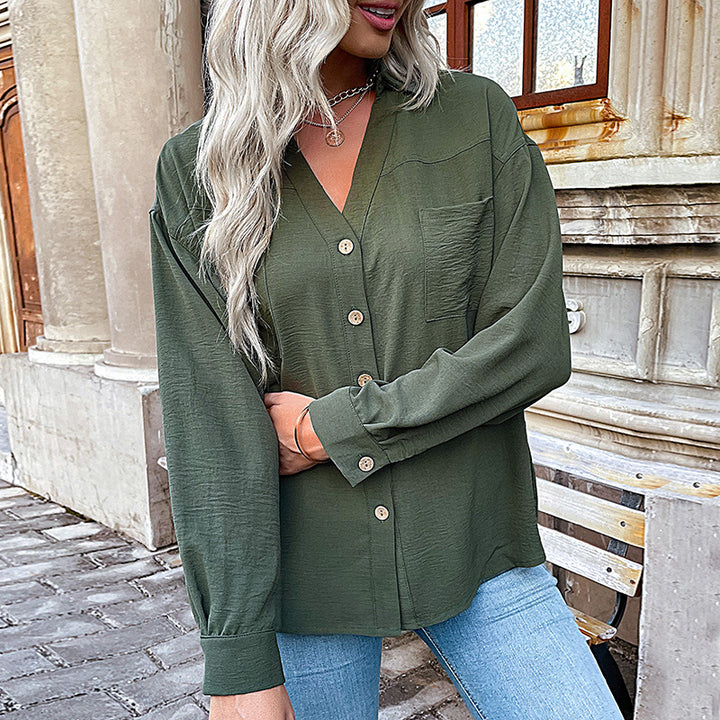 Women's Oversize Crinkle Shirt Blouse with V-Neck, Visible Button Placket and Chest Pocket Mune Fashion