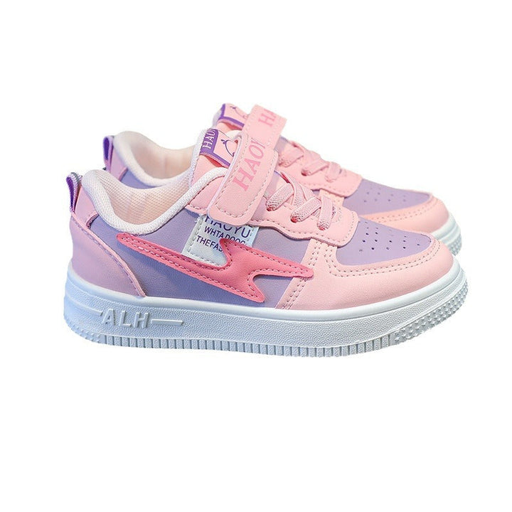 Women's sporty sneakers with adjustable Velcro and breathable surface Mune Fashion