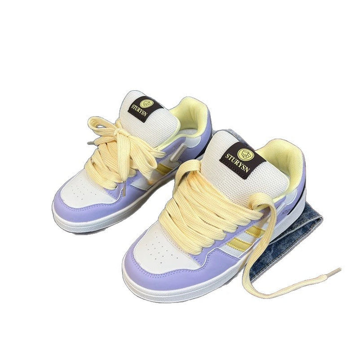 Ladies sporty sneakers with airy mesh surface and cushioned sole Mune Fashion