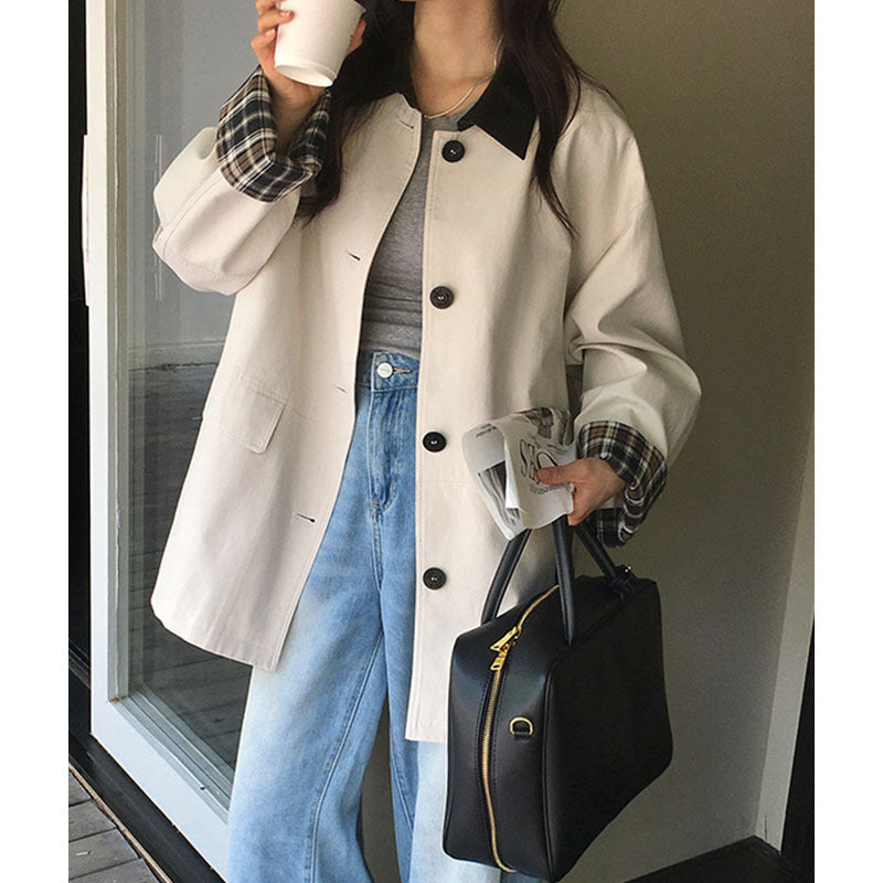 Women's Short Trench Coat with Check Lining and Contrast Collar Mune Fashion