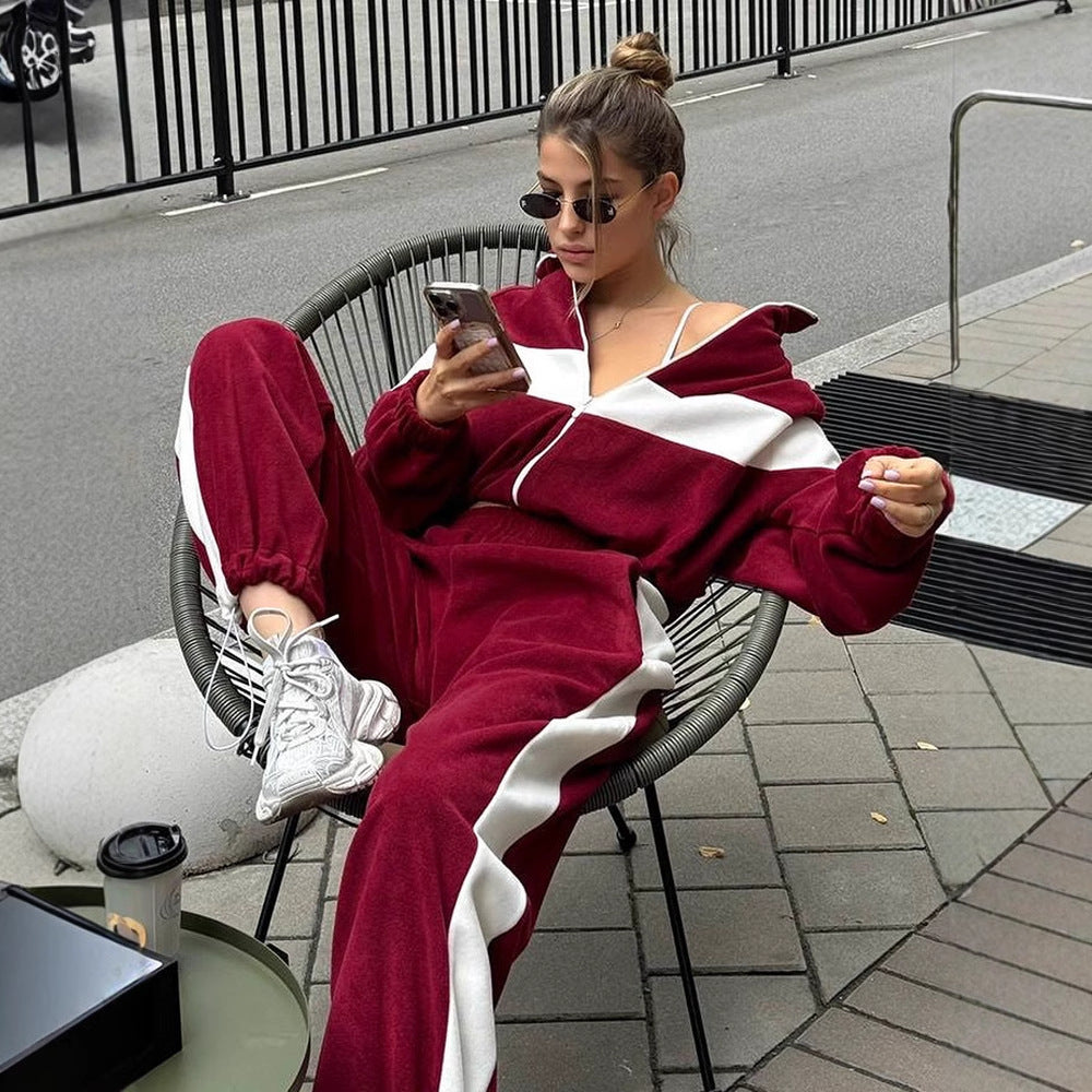 Women's cozy fleece tracksuit with zip jacket and elastic cuffs Mune Fashion